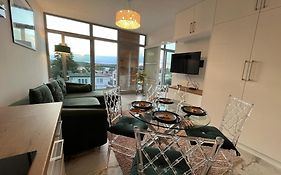 Apartament Turystyczny z widokiem na jezioro